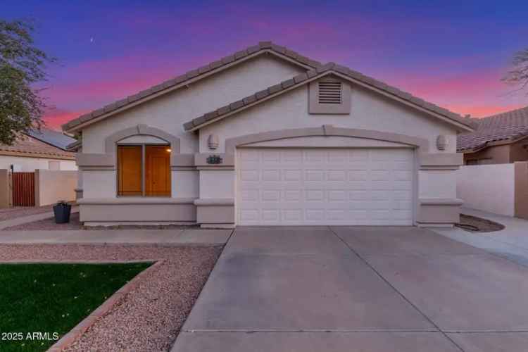 Buy Single Story Home in Arrowpoint Gilbert with Pool and Modern Features