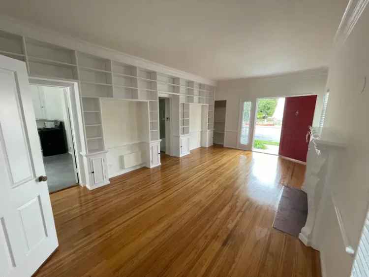 Rent Gorgeous One Bedroom Apartment in Prime Beverly Hills