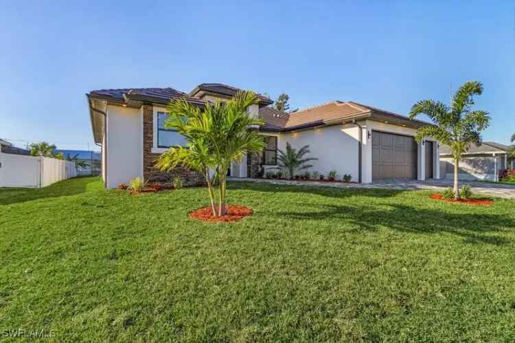 House For Sale in 110, Southwest 31st Terrace, Cape Coral, Florida