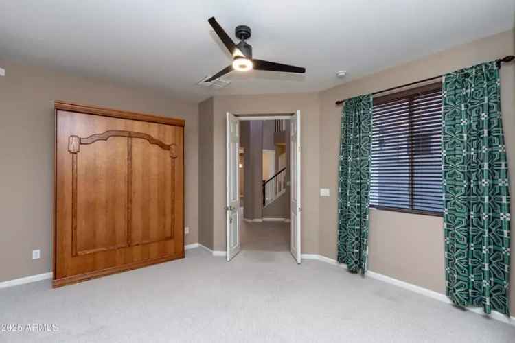 Buy Move In Ready Home 3 Bedroom Den in Villages of Eastridge