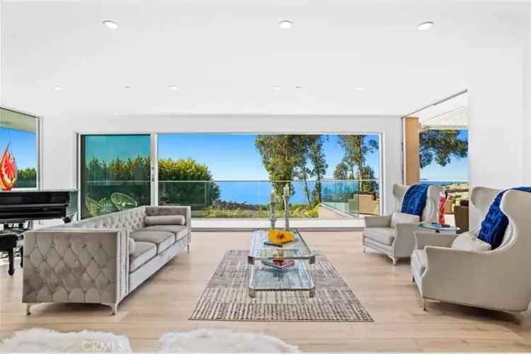 Buy contemporary home with ocean views in Laguna Beach