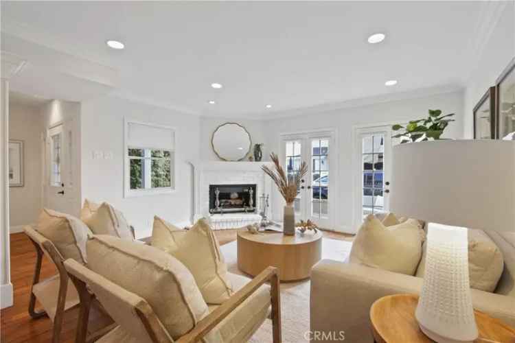 House For Sale in 307, Sapphire Avenue, Newport Beach, California