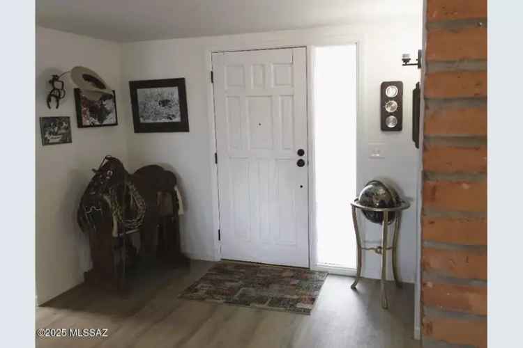 Rent Beautifully Remodeled Townhouse with Great Mountain Views