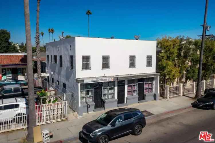 Invest In A Fully Vacant Mixed-Use Property In Jefferson Park Los Angeles