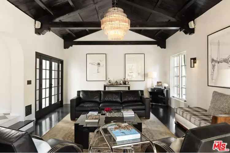 Rent Spanish Style Home in Benedict Canyon with Luxurious Features