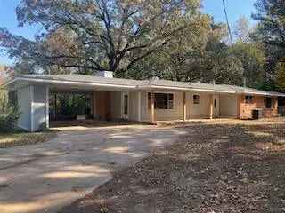 House For Sale in Clarksville, Arkansas