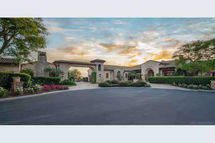 Rent Custom Home Overlooking 10th Hole at The Bridges