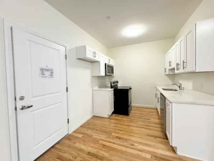 Rent Apartment Unit 2 Bed 2 Bath No Fee