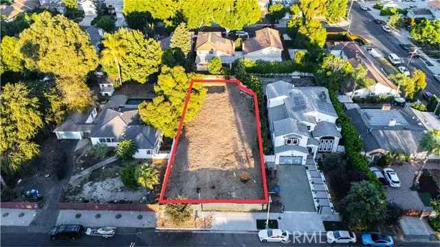 Land For Sale in 6218, Matilija Avenue, Los Angeles, California