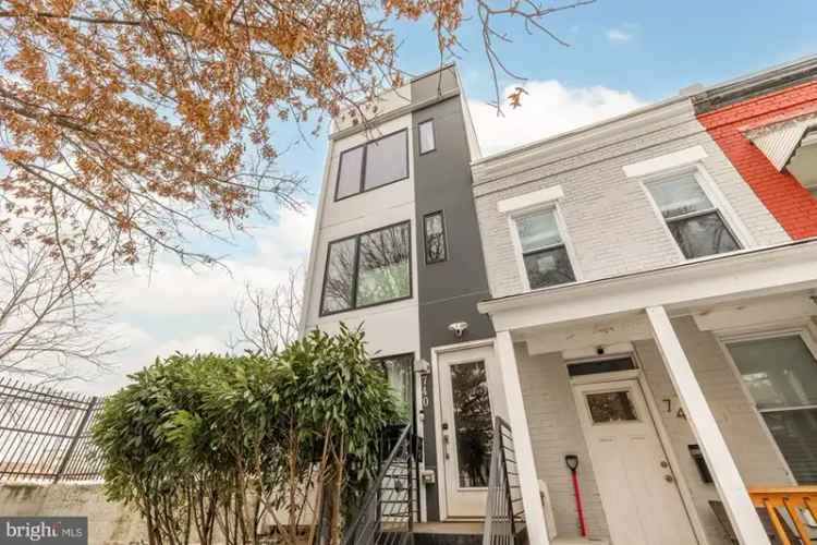 Rent Modern Townhome in DC with Rooftop Deck and Stunning Views