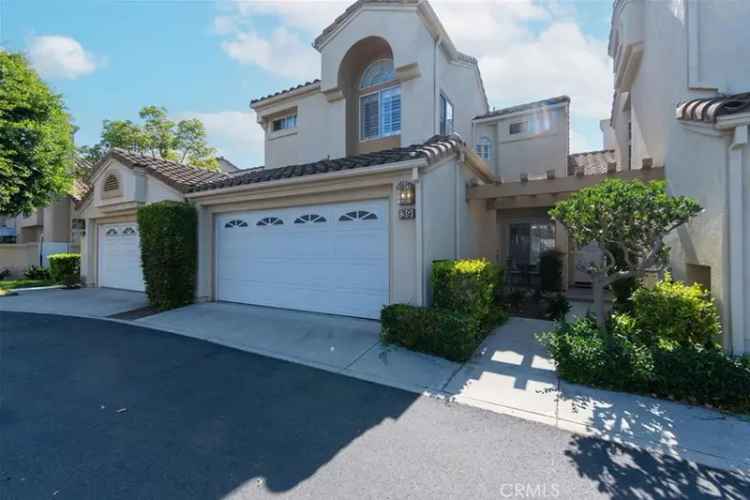 House For Sale in 35,37,39,41, Alcoba, Irvine, California