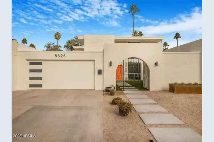 Buy Large Mid-Century Modern House in Arizona with Renovated Features