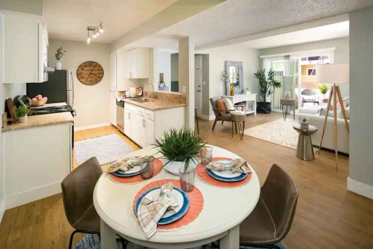 Rent Luxury Apartments in Central Valley with Upscale Amenities