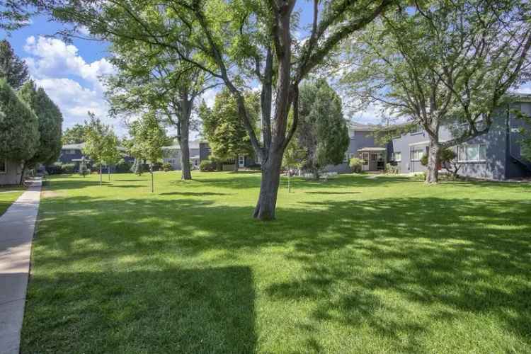 Rent Apartments in Wheat Ridge with Spacious Layout and Nearby Parks