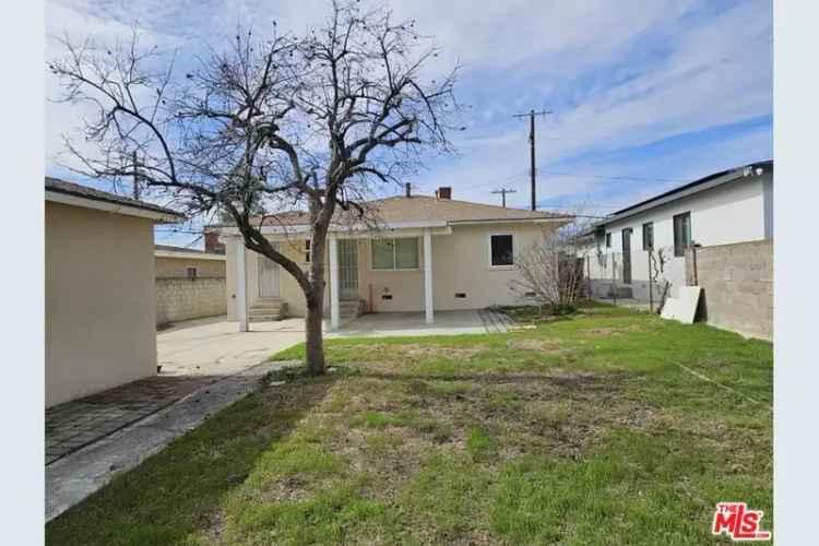 Buy Home in Peaceful Neighborhood with Potential in Burbank Area