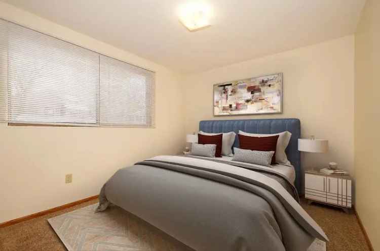 Rent Apartments in Hopkins with Convenient Location and Great Amenities