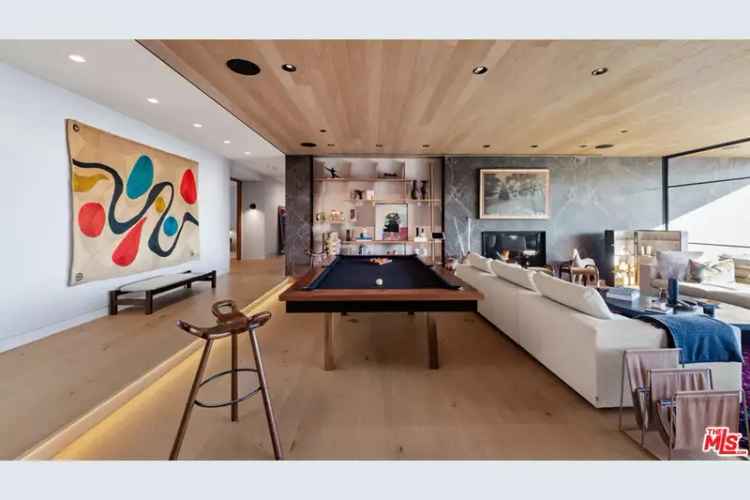 Buy Luxury House in Beverly Hills with Modern Features and Panoramic Views