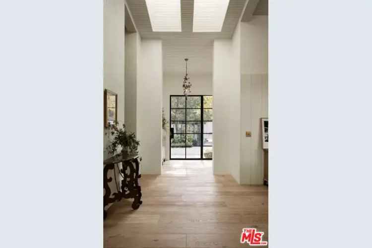 House For Sale in 2420, Mandeville Canyon Road, Los Angeles, California