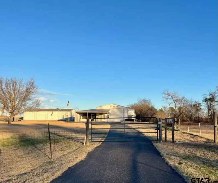 Sell House in East Texas with Multiple Storage Options and Gathering Room