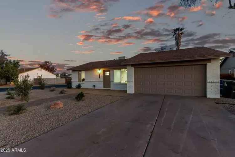 Buy modern 3 bedroom 2 bathroom home in Gilbert with garage