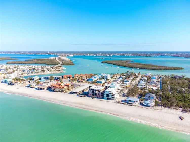 House For Sale in 50, Meredith Drive, Manasota Key, Florida