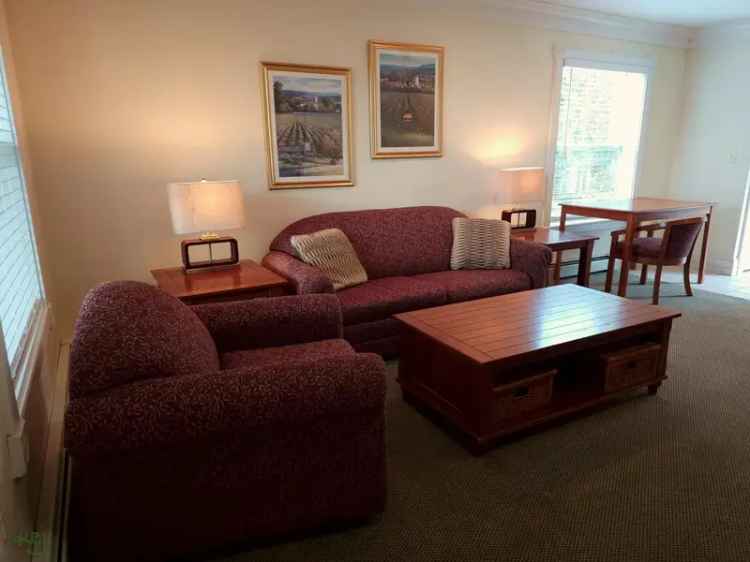 Rent Furnished Apartment Eagle Crest Apartments Near Northern Light Medical Center