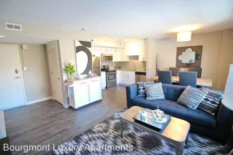 Rent Apartments at Plaza 209 Near Nelson Atkins Museum in Kansas City