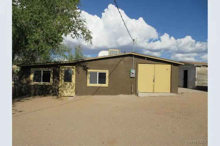 Buy House in Downtown Kingman with Attached Garage and Mountain Views