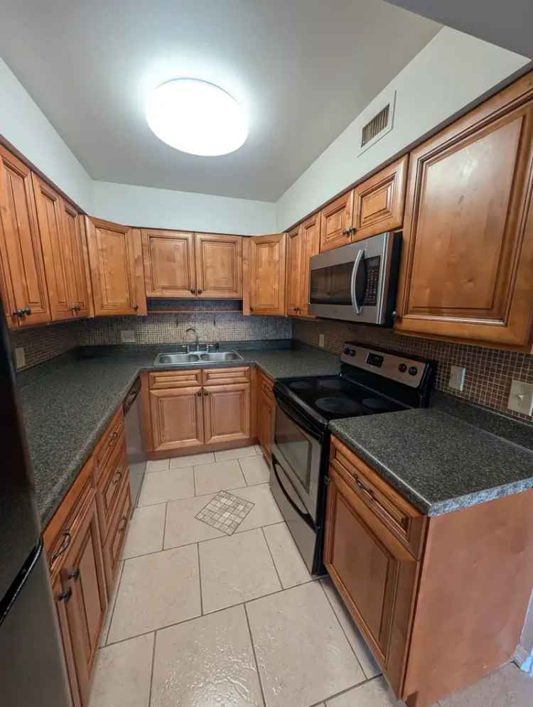 Rent Spacious Apartment in Spring Park Neighborhood with Outdoor Perks