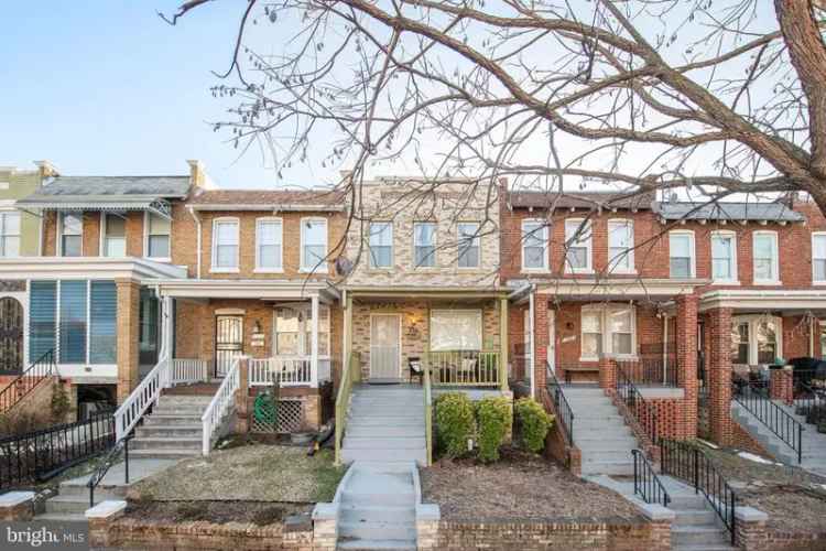 House For Sale in 535, 24th Street Northeast, Washington, District of Columbia