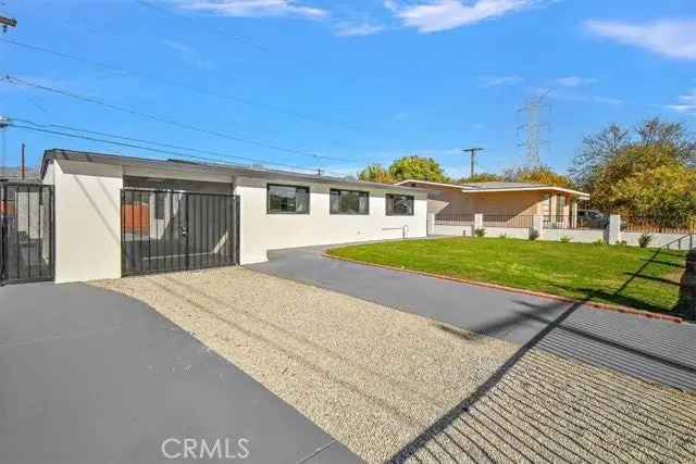 House For Sale in 17703, East Newburgh Street, Azusa, California