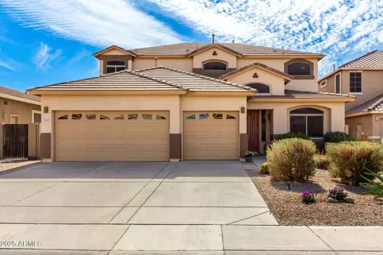 House For Sale in 1213, West Deoni Trail, San Tan Valley, Arizona