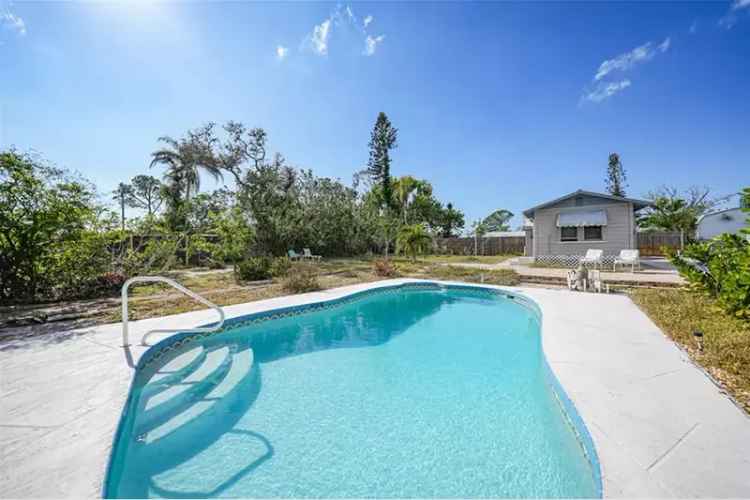 Buy House in Englewood with Pool and No HOA - Perfect for Families or Investors