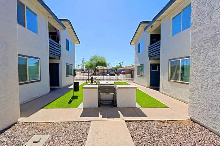 Rent 16 Unit Complex in Mesa with Renovated Interiors and Convenient Access