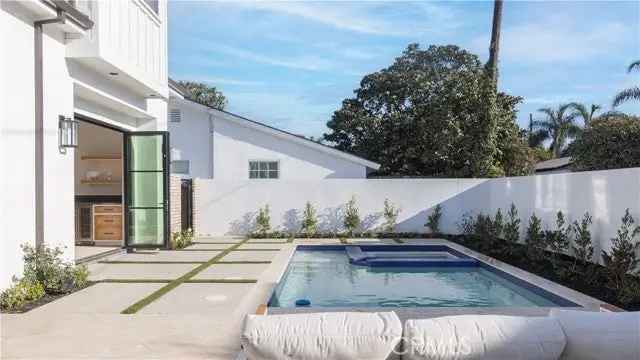 House For Sale in 600, Powell Place, Newport Beach, California