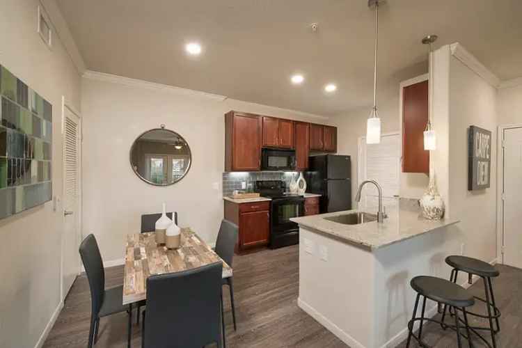 Luxury Apartments for Rent in Pearland with Exquisite Amenities