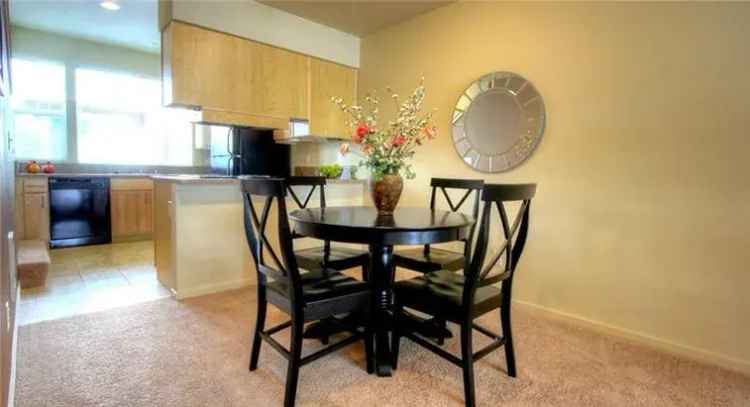 Rent Elegant Town Homes in Gig Harbor with Upscale Amenities