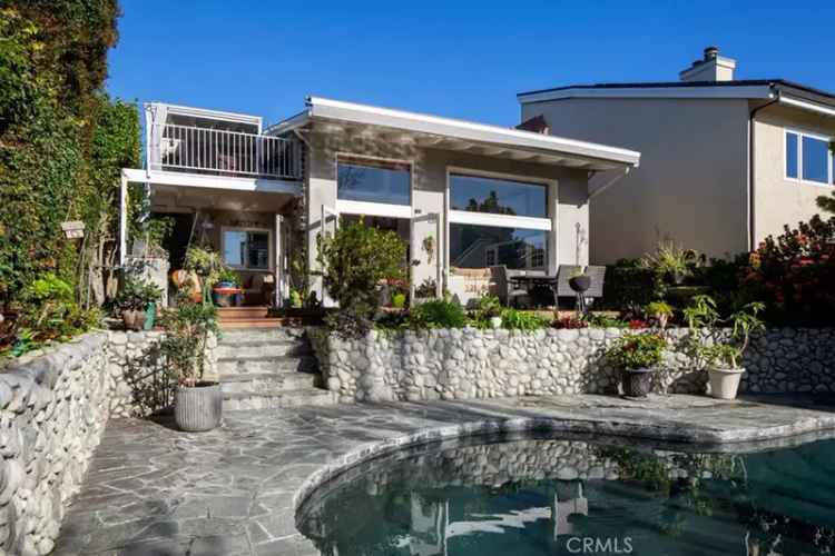 Buy Coastal Living Home with Pool in Corona del Mar