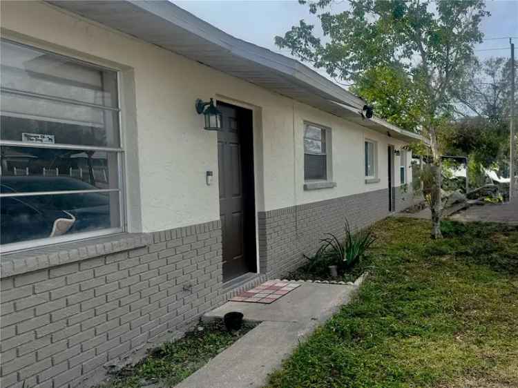 House For Sale in 2912, 52nd Avenue Drive West, South Bradenton, Florida