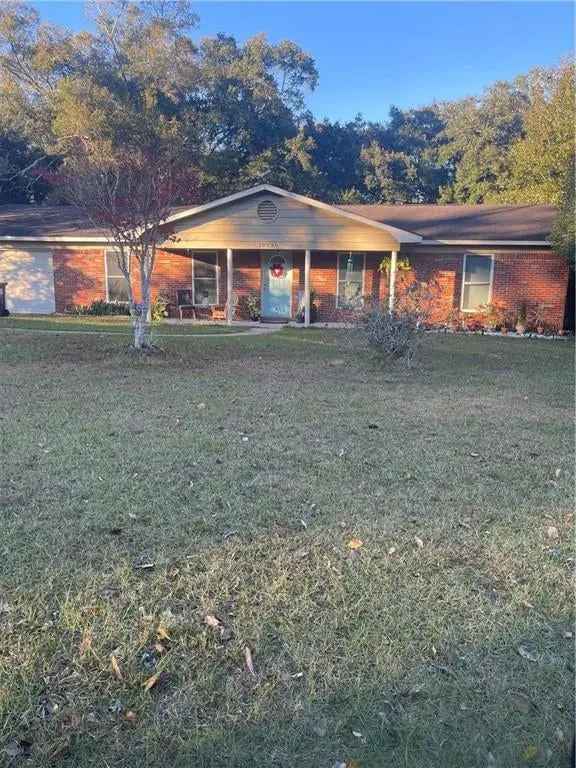 House For Sale in 12930, Del Rio Street, Grand Bay, Alabama