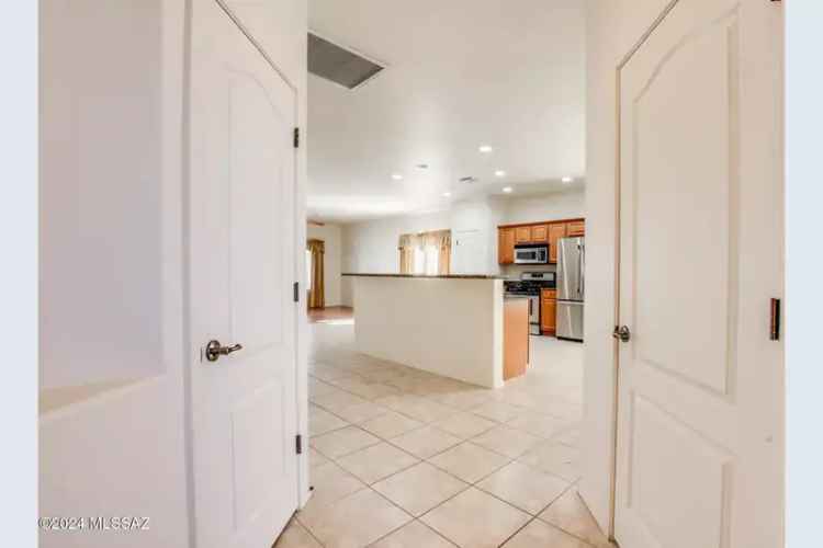 Rent house in Sunrise Pointe Vistas with modern features and community perks