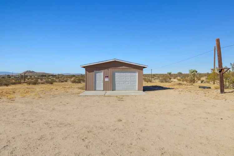 House For Sale in Lancaster, California