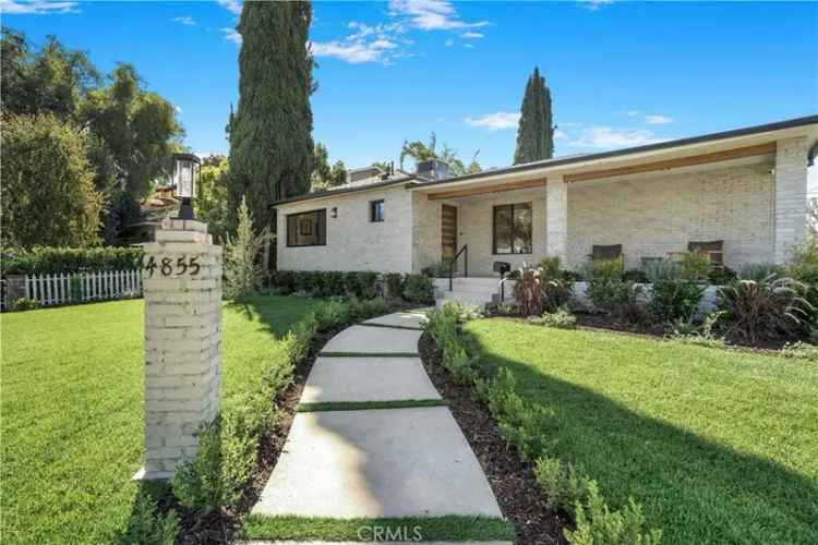 House For Sale in 4855, Ledge Avenue, Los Angeles, California