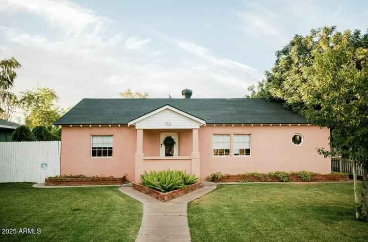 House For Sale in 102, West Washington Avenue, Gilbert, Arizona