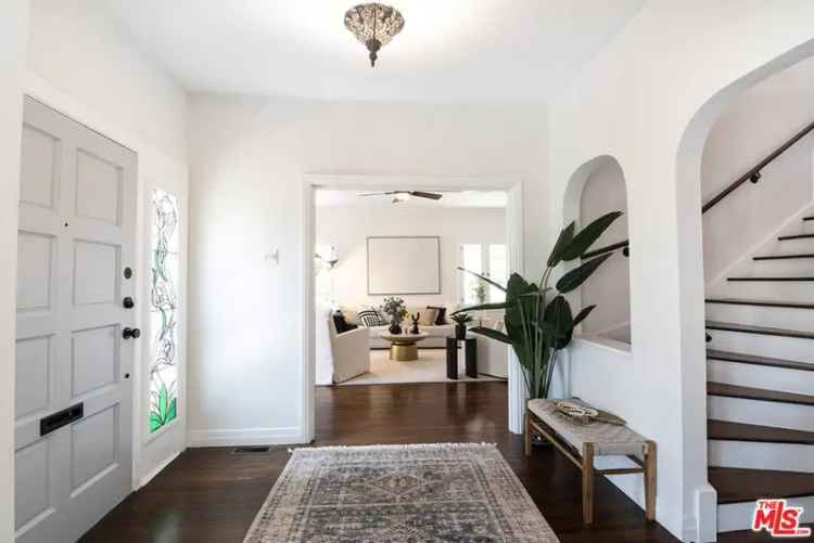 House For Sale in 2001, Holly Hill Terrace, Los Angeles, California