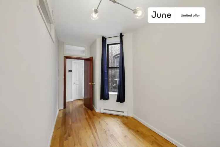 Rent Full Bedroom in Upper West Side with Amenities and Flexible Lease Options