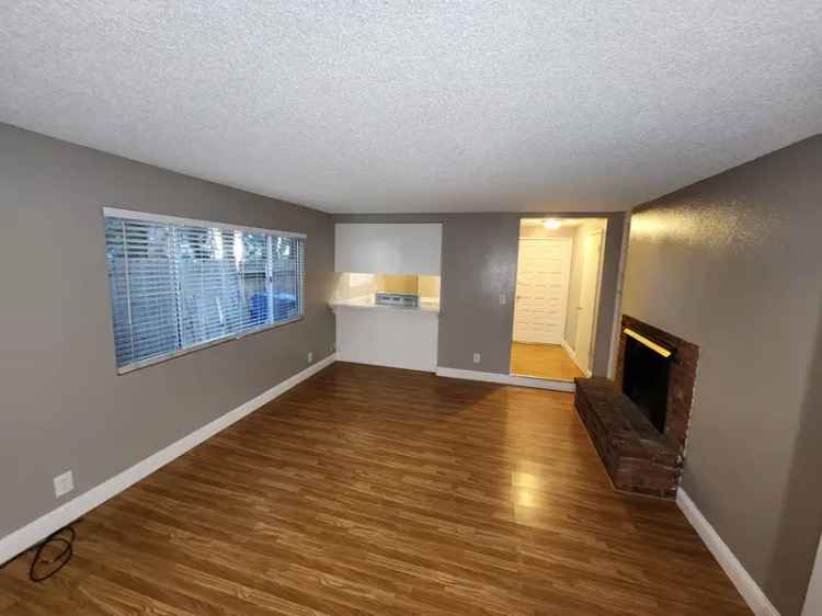 Rent Beautiful 2 Bedroom Apartment in Sacramento with Modern Amenities