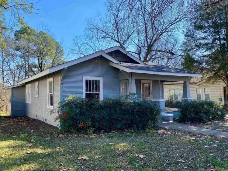 House For Sale in 312, North Montgomery Street, Clarksville, Arkansas