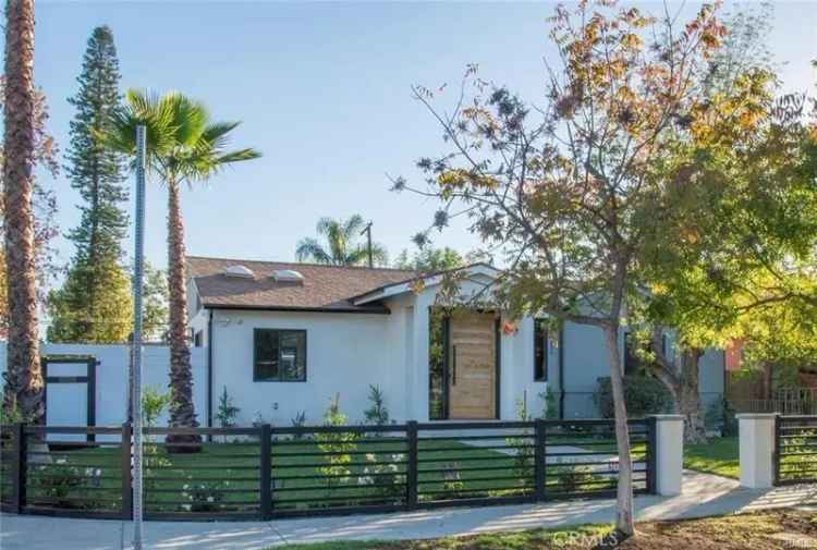 House For Sale in 11602, Hesby Street, Los Angeles, California