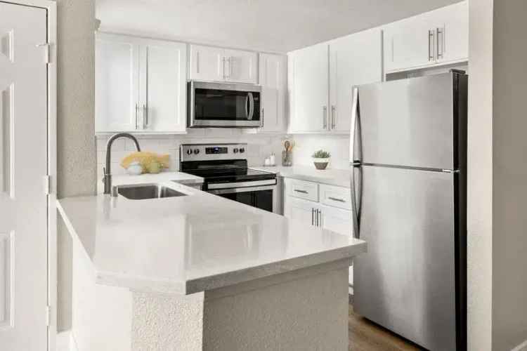 Rent 1 2 3 Bedroom Apartments at Promenade Terrace in Corona CA